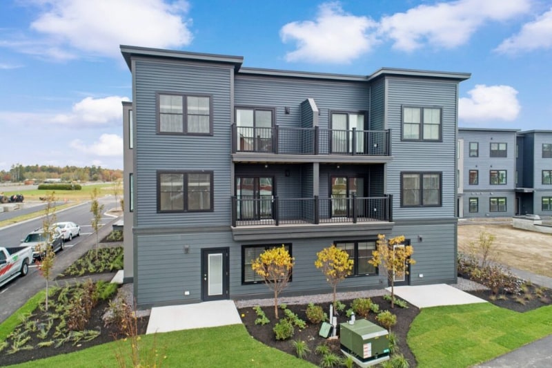 Hackamore North Apts